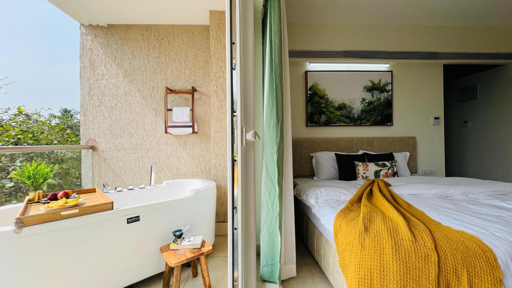 Bluo Amani Vagator - Boutique Hotel Goa Anjuna Eksteriør billede